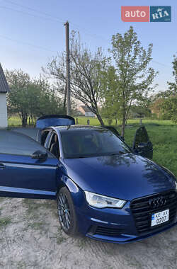 Седан Audi A3 2014 в 