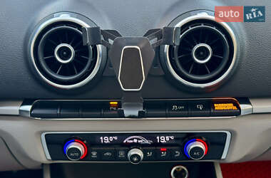 Седан Audi A3 2014 в 