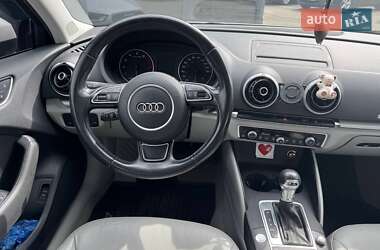 Седан Audi A3 2015 в 