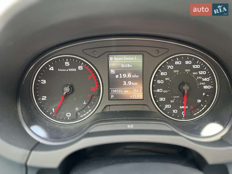 Седан Audi A3 2014 в Киеве