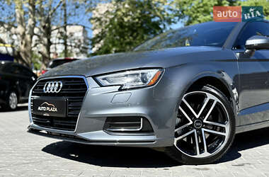 Седан Audi A3 2019 в 
