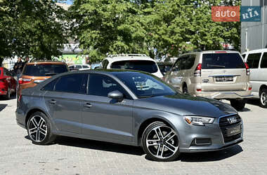 Седан Audi A3 2019 в 