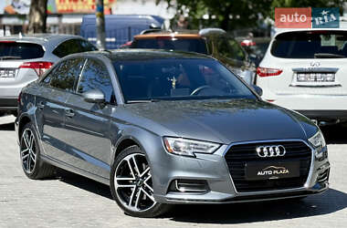 Седан Audi A3 2019 в 