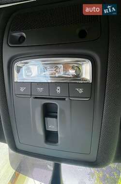 Хэтчбек Audi A3 2018 в 