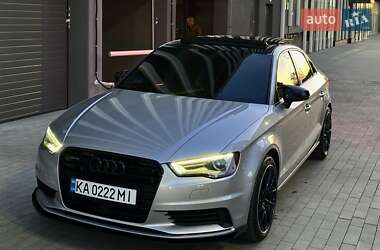 Седан Audi A3 2016 в 