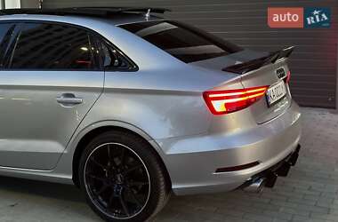 Седан Audi A3 2016 в 