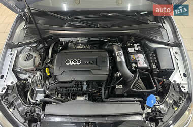 Седан Audi A3 2015 в 