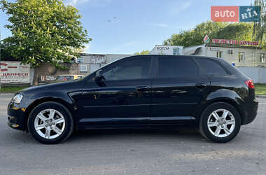 Хэтчбек Audi A3 2009 в 