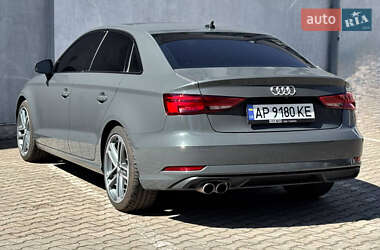 Седан Audi A3 2019 в 
