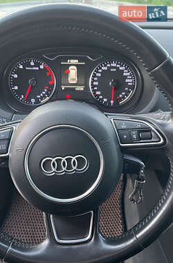 Хэтчбек Audi A3 2015 в 