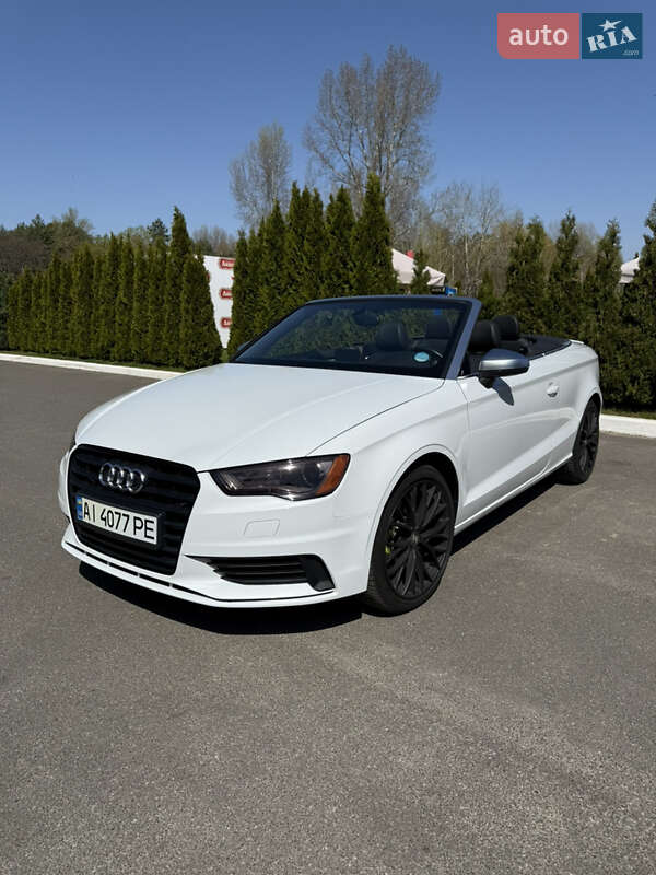 Кабриолет Audi A3 2015 в 