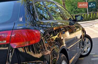 Хэтчбек Audi A3 2005 в 