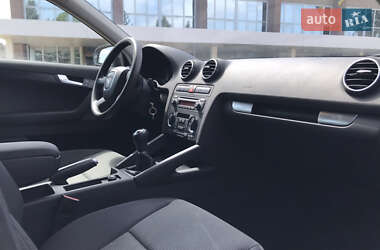 Хетчбек Audi A3 2006 в 