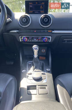 Седан Audi A3 2015 в 