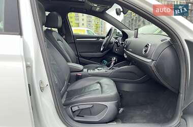 Седан Audi A3 2014 в 