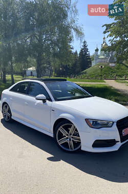 Седан Audi A3 2015 в 