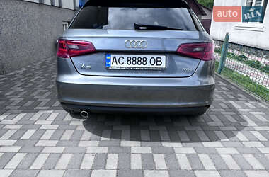 Хэтчбек Audi A3 2015 в 