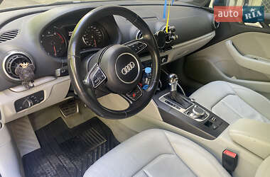 Седан Audi A3 2015 в 