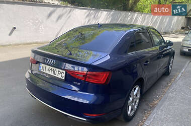 Седан Audi A3 2015 в 