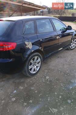 Хетчбек Audi A3 2010 в 