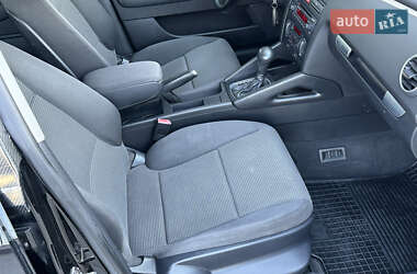 Хетчбек Audi A3 2006 в 