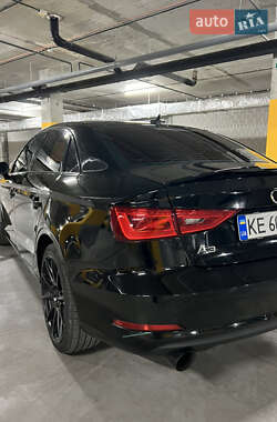 Седан Audi A3 2014 в 
