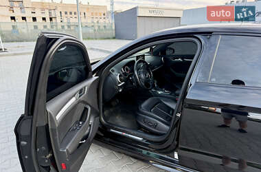 Седан Audi A3 2016 в 