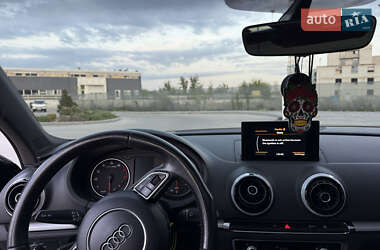 Седан Audi A3 2016 в 