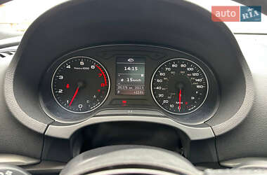 Седан Audi A3 2015 в 