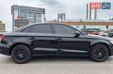 Седан Audi A3 2015 в 