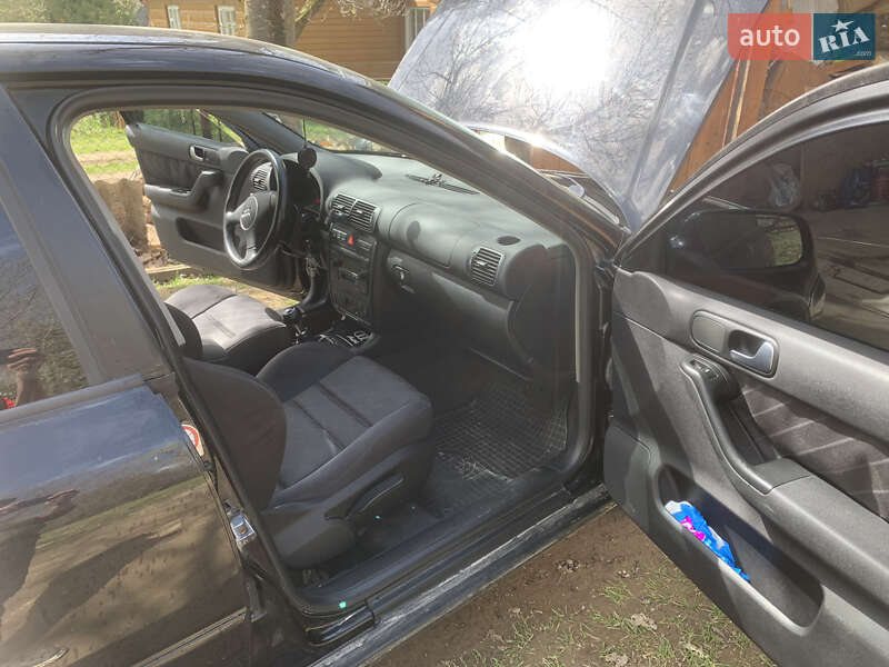 Хетчбек Audi A3 2002 в Верховині