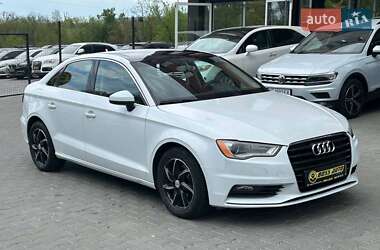 Седан Audi A3 2014 в Черновцах