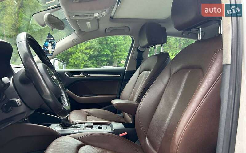 Седан Audi A3 2014 в Черновцах