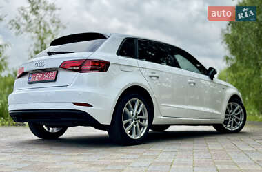 Хэтчбек Audi A3 2020 в 