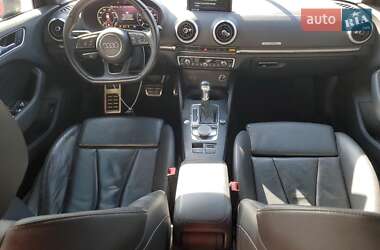 Хэтчбек Audi A3 2017 в 