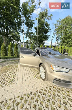Хэтчбек Audi A3 2016 в 