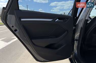 Седан Audi A3 2014 в 