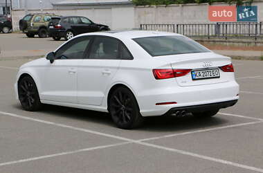 Седан Audi A3 2015 в 