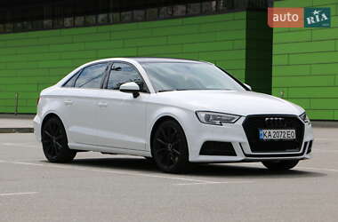 Седан Audi A3 2015 в 
