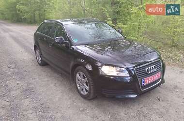 Хетчбек Audi A3 2009 в Маневичах