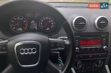 Хэтчбек Audi A3 2009 в 