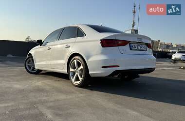 Седан Audi A3 2015 в 