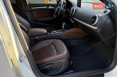 Седан Audi A3 2015 в 