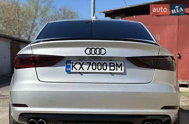 Седан Audi A3 2014 в 