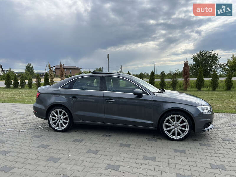 Седан Audi A3 2014 в Львове