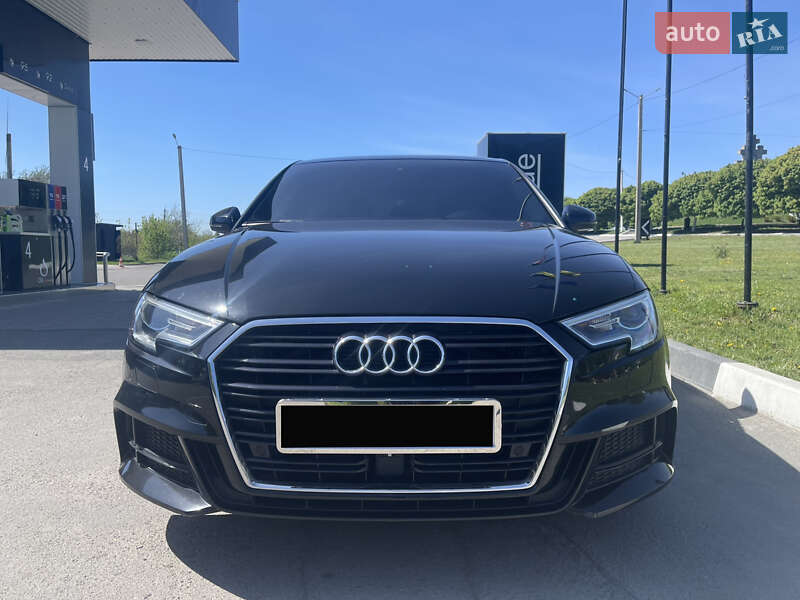 Седан Audi A3 2017 в Городку фото 3 Седан Audi A3 2017 в Городку