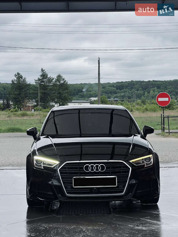 Седан Audi A3 2017 в Городку фото 10 Седан Audi A3 2017 в Городку