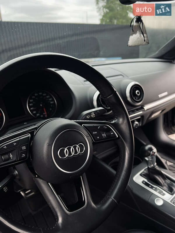 Седан Audi A3 2017 в Городку фото 12 Седан Audi A3 2017 в Городку