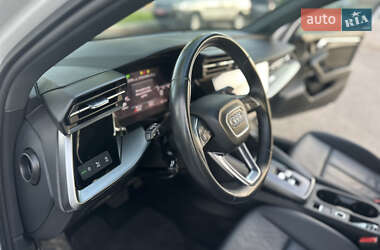 Седан Audi A3 2022 в 