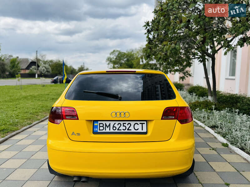 Хэтчбек Audi A3 2004 в Ромнах